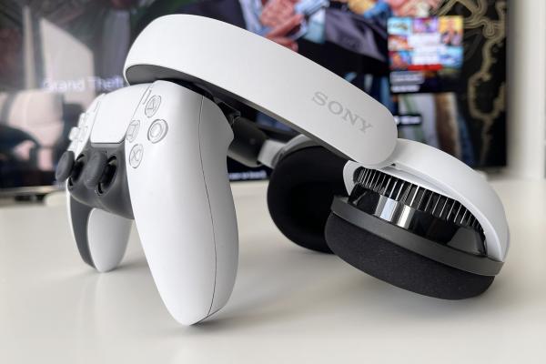 Sony INZONE H5 Review (căști de gaming wireless over ear): Companionul perfect pentru consola ta PlayStation 5 și nu numai
