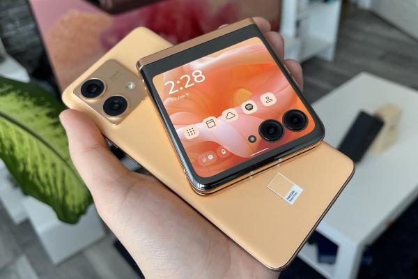 Mobicast #401: Valentine's Day vs Dragobete şi care e treaba cu Pantone Motorola Peach Fuzz