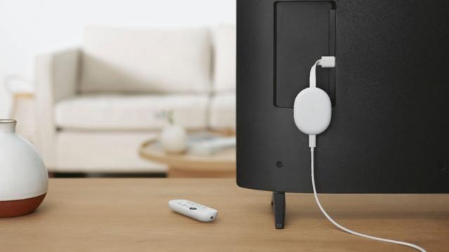 <b>Actualizare Chromecast TV: Introducere Fast Pair și opțiuni audio îmbunătățite</b>Google a început distribuția unei actualizări cruciale pentru Chromecast cu Google TV 4K, introducând funcționalități așteptate cu nerăbdare de utilizatori: Fast Pair și un comutator nou pentru ieșirea audio. Actualizarea, etichetată STTE.231215.005