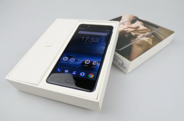 Nokia 8 - Unboxing: Nokia-8_001.JPG