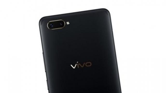 <b>Vivo X20 Plus UD va debuta pe 25 ianuarie cu scanner de amprente integrat în ecran</b>Cu toate că în articolele anterioare referitoare la primul smartphone cu scanner de amprente integrat în ecran și anume Vivo X20 Plus UD aflam faptul că lansarea terminalului va avea loc până la finalul acestei luni, iată că astăzi avem o dată