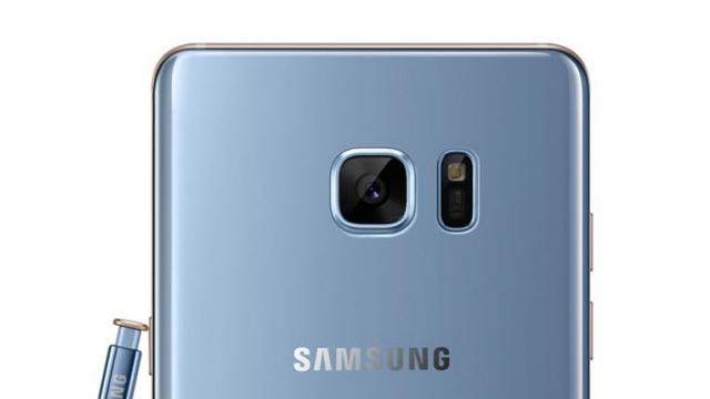 <b>Evenimentul de lansare al phablet-ului Galaxy Note 7 va fi transmis live; iată cum poate fi urmărit</b>Încă 3 zile rămase până la evenimentul în care phablet-ul Samsung Galaxy Note 7 urmează a debuta oficial, și aflăm că această conferință va fi transmisă în regim de live streaming pe site-ul samsung.com. Show-ul va începe la ora 19:00, ora României, și la