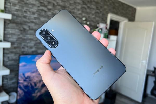 Samsung Galaxy A17 5G: Cameră bunicică dacă nu ai așteptări mari, acum cu OIS pe wide, selfie-uri de calitate