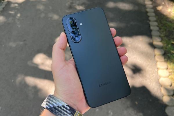 Samsung Galaxy A17 5G: Baterie mai bună la utilizare continuă decât la playback video