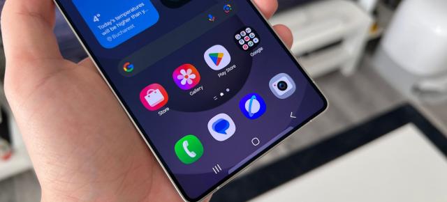 Samsung începe de astăzi distribuirea update-ului final Android 16 + One UI 8 pe seria Galaxy S25, curând și global