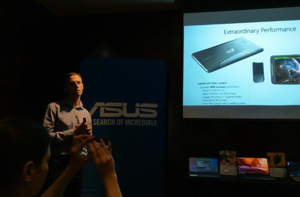 ASUS ROG Phone prezentat în România (galerie foto): IMAG0272.jpg