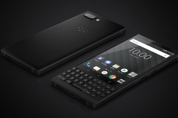 BlackBerry Key2 devine oficial: smartphone Android cu tastatură fizică qwerty şi cameră duală