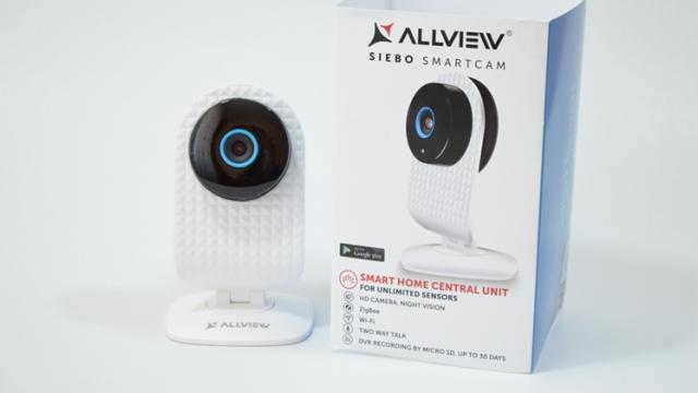 <b>Prezentare Allview SmartCam 2 in 1: Cameră video de supraveghere inteligentă cu rol de hub central și funcții de comunicare</b>În cazul în care nu știați, brașovenii de la Allview au în portofoliu și dispozitive din zona Smart Home, o parte dintre acestea sosind chiar de curând pe masa de teste Mobilissimo. Astăzi vă vorbesc despre primul de pe listă și anume camera video