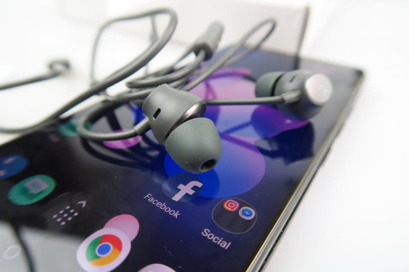 HTC U12+ - Unboxing: HTC-U12-Plus_076.JPG