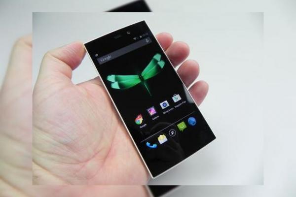 Allview X1 Xtreme Mini Review: telefon solid cu carcasa din aluminiu, axat pe selfie Ultrapixel şi cu performanţă bună (Video)