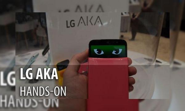 MWC 2015: LG AKA hands-on - telefon zâmbareţ pentru cei mici (Video)