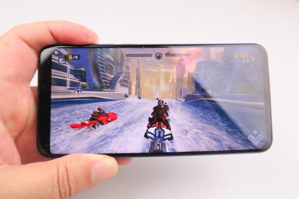 Test termic Honor View 20