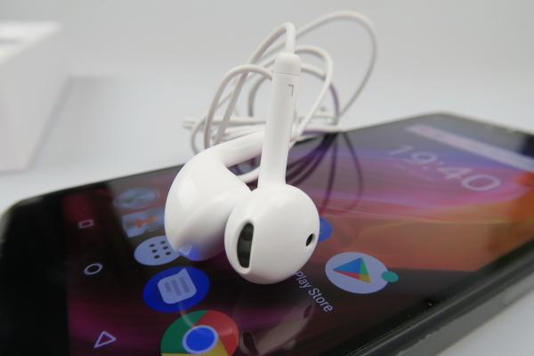 iHunt Titan P11000 Pro: Volum peste Galaxy Note 9 la măsurătorile de bază, dar evident sub acesta la acustică