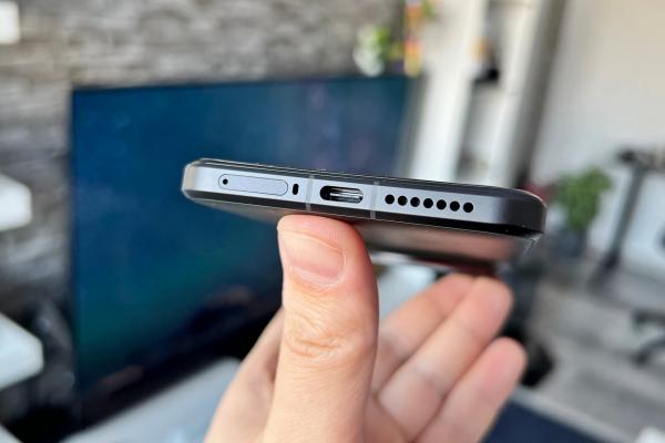 Xiaomi 15 Ultra: Acustică Xiaomi Sound sau Dolby Atmos la alegere, livrată de difuzoare stereo