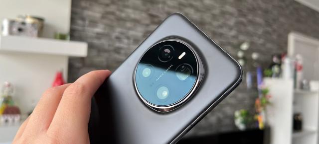 HONOR Magic7 Pro: Camera şcolită în Hong Kong şi Slovenia vede acum Peleşul, Opera Braşov, Poiana