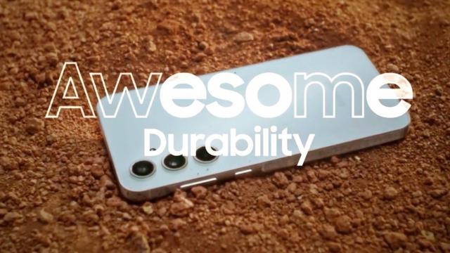 <b>Samsung Galaxy A26, A36 și A56 apar în imagini noi ce prezintă husele oficiale; Debutul e aproape</b>Samsung a confirmat deja debutul noilor smartphone-uri din gama Galaxy A, oferind un teaser video pentru acestea. E vorba despre Galaxy A26, Galaxy A36 și A56 5G. Ei bine, azi noi imagini dezvăluie huse oficiale pentru aceste modele. Sunt variante bumper