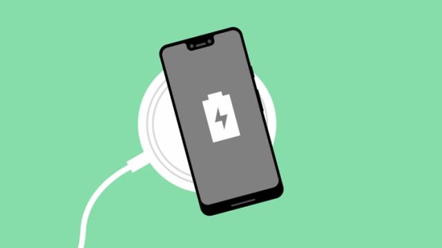 <b>Pixel Stand apare menționat în codul aplicației Google; Dock cu încărcare wireless așteptat alături de Pixel 3</b>Ca urmare a unui proces de teardown realizat aplicației Google 8.14 descoperim detalii despre un viitor produs pregătit de către Google și anume despre Pixel Stand. Aparent, acesta va fi un dock special pentru viitoarele terminale Pixel 3 