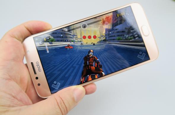 Putere volum Motorola Moto G5S Plus: Motorola-Moto-G5s-Plus_045.JPG