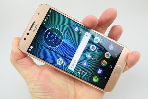 Motorola Moto G5S Plus: Multimedia cu scor uriaş la testul de volum