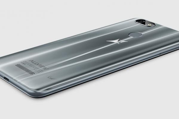 Allview V3 Viper devine oficial! Selfie-phone cu Android Oreo, ecran 18:9 și design arătos