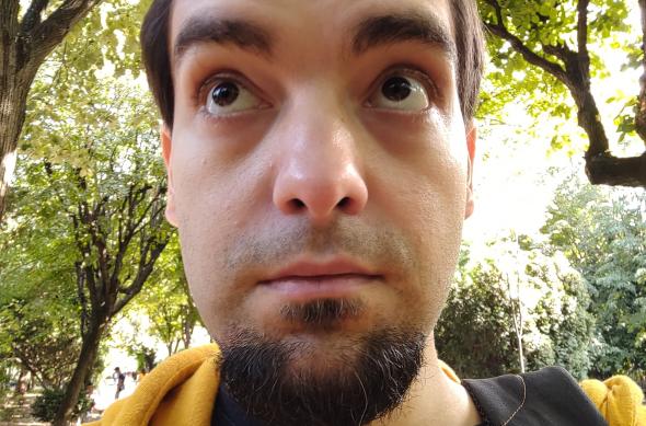 Motorola RAZR 5G - Mostre Foto (selfie): IMG_20200919_160359969.jpg