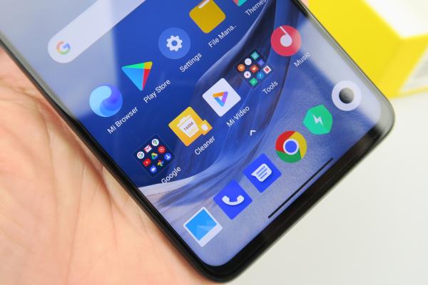 Poco X3 Pro: OS, UI și aplicații cu Android 11 și MIUI 12, dar și cu câteva probleme