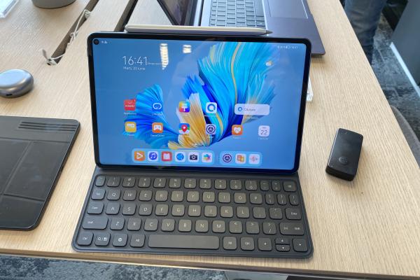 Huawei MatePad 2021 - Fotografii tablete