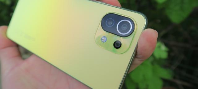 Xiaomi Mi 11 Lite 5G: Camera cu mici rafinamente faţă de Xiaomi Mi 10 Lite 5G