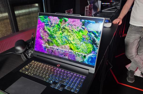 Lenovo Legion 9i - Fotografii: Legion-9 (12).jpg