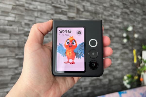 Nubia Flip 2: Benchmark-uri de mid-range, sub rivalii din segmentul flip pliabil