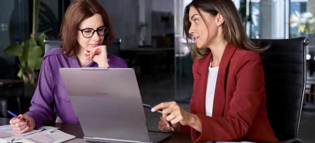 ThinkPad X1 Carbon Aura și ThinkBook Plus Gen 6 vin în România; Lenovo mizează totul pe AI și ecrane neobișnuite