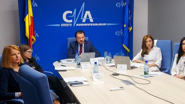 <b>CNA intră în era digitală: Proiect de peste 100 de milioane de lei pentru modernizare cu fonduri UE</b>Consiliul Național al Audiovizualului (CNA) a semnat oficial primul său proiect major de digitalizare. Vorbim despre un contract în valoare de 102,4 milioane de lei, finanțat prin fonduri europene. Sub numele „DECA” (Digitalizare pentru Eficientizare