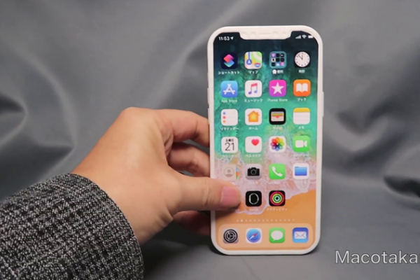 Macheta lui iPhone 12 Pro Max este deja aici și confirmă abordarea "pătrățoasă" a la iPhone 4