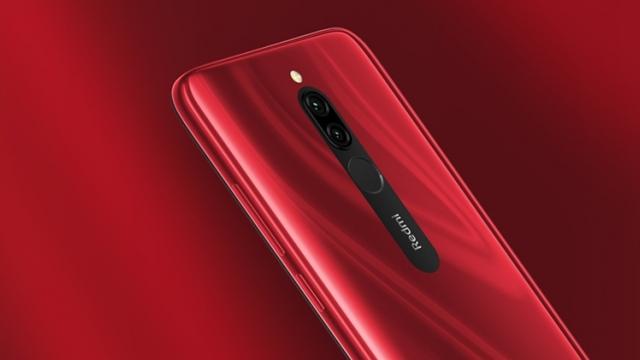 <b>Xiaomi pregătește lansarea lui Redmi 9 în prima parte a anului viitor, cu procesor Helio G70 la interior</b>Lansările de noi telefoane vin ca pe bandă rulantă în ultima vreme și vedem cu producători consacrați din domeniu ajung să prezinte modele succesor pentru device-urile din portofoliu chiar și la câteva luni distanță unele