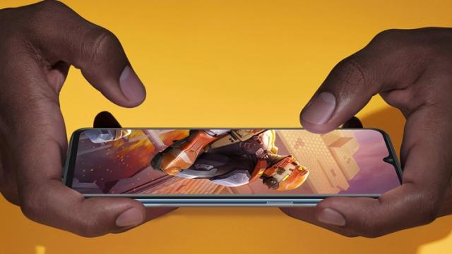 <b>Oppo A91 și Oppo A8 devin oficiale pe neașteptate; Telefoane mid-range cu baterii mari și multe camere foto</b>Au trecut doar câteva zile de la acel poster promoțional ce ne prezenta o parte din telefoanele pregătite de Oppo pentru debut în perioada următoare și iată că deja unele devin oficiale. Printre acestea se numără