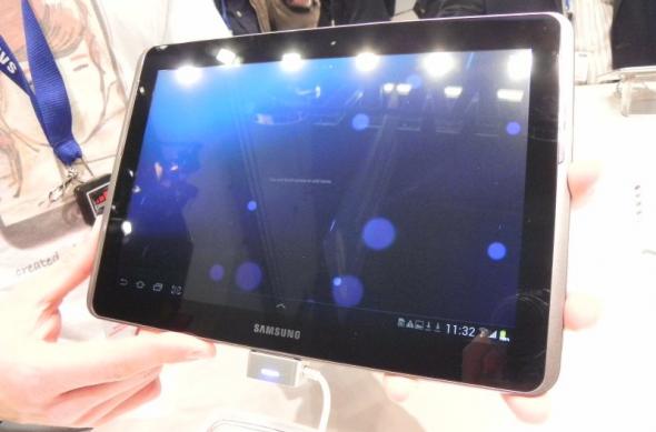 MWC 2012: Samsung Galaxy Tab 2 10.1 video preview - prima tabletă Android 4.0 Samsung ni se prezintă (Video): dscn0316jpg.jpg