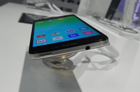 MWC 2014: Alcatel One Touch Idol X+ hands on preview - un octa core solid de 2 GHz (Video): dscn4912jpg.jpg