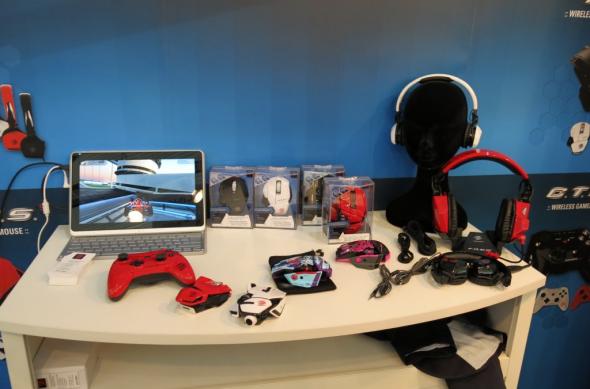 MWC 2013: Alcatel One Touch Scribe Easy hands on preview - phablet de buget cu Jelly Bean (Video): alcatel_one_touch_scribe_easy_09jpg.jpg