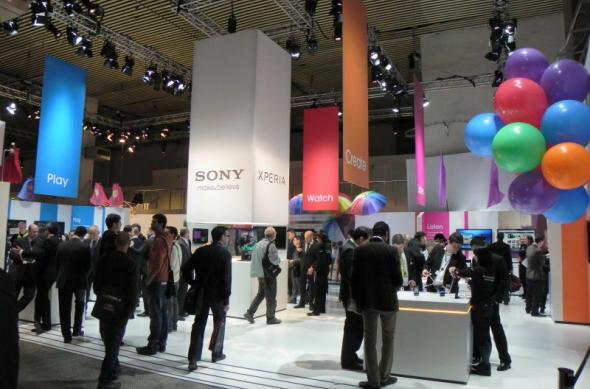 Standul Sony de la MWC 2012 - elegant, divers etnic, minimalist (Video): dscn0776jpg.jpg