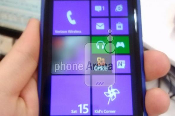 HTC Accord Își face apariția Într-o imagine live, unul dintre telefoanele Windows Phone 8 lansate azi ajunge pe web!: htc_accord_8x_8s_windows_phone_8_1.jpg