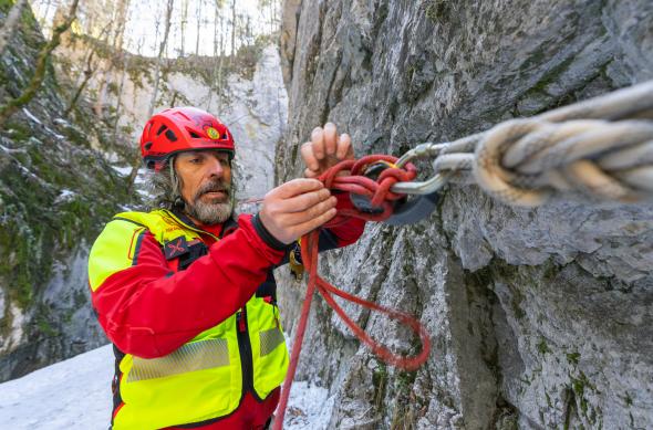 HONOR Magic8 Lite - Salvamont Zărnești: Honor                    ©Mihnea Ratte-386.jpg