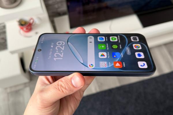 OPPO A6 Pro 5G - Design