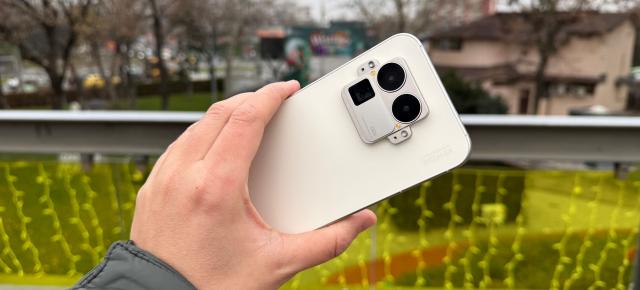Turul Magazinelor #1580: Telefon cu Snapdragon 8 Elite Gen 5 sub 3800 lei, trotinete cu zeci de kilometri autonomie, telefon cu cadouri la pachet
