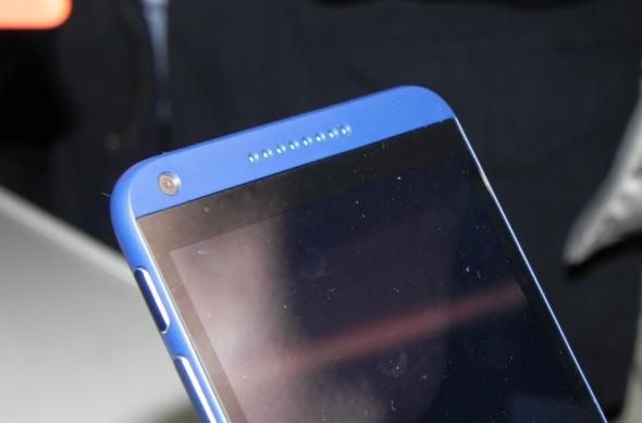 HTC Desire 816 hands on preview: cel mai interesant telefon midrange din Barcelona (Retro MWC 2014 - Video): dscn4433jpg.jpg