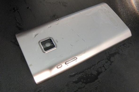 MWC 2012: Panasonic Eluga preview video - japonezii vin În Europa cu un telefon rezistent la apă si praf (Video): dscn0517jpg.jpg