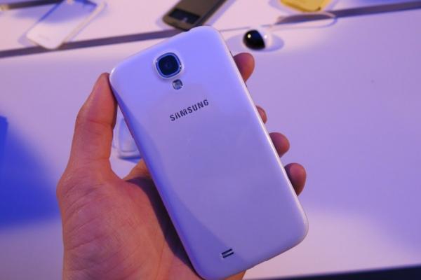 Samsung Galaxy S4 - lansarea din România, primele impresii, galerie foto, hands-on video