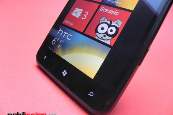 Review HTC Titan - un gigant care nu iese cu multe În evidență față de competiție (Video)