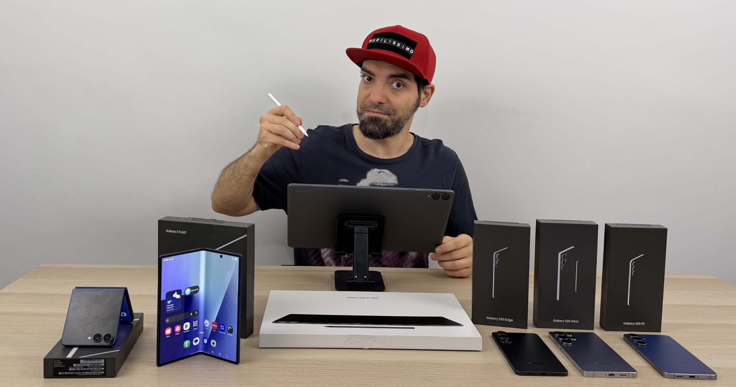 Ce telefoane Samsung ale anului 2025 cumperi dacă le-ai ratat la debut: Retrospectiva cu Z Flip7, Z Fold7, seria S25