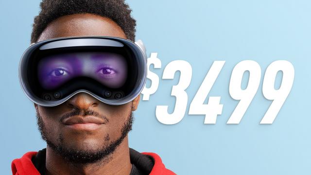 <b>YouTuber-ul MKBHD a încercat Apple Vision Pro, ochelarii revoluționari care extind limitele realității; Primele impresii (Video)</b>Apple a reușit să lase cu gura căscată mulți pasionați de tehnologie odată cu lansarea ochelarilor Vision Pro. Headset-ul e destul de scump, cu un preț de 3499 de dolari, însă fără doar și poate oferă un mod revoluționar de interacțiune și, după cum