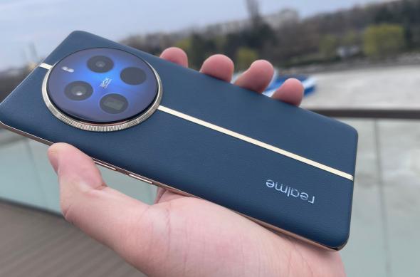 realme 12 Pro+ - Design: Realme-12-pro-plus-design_002.jpg